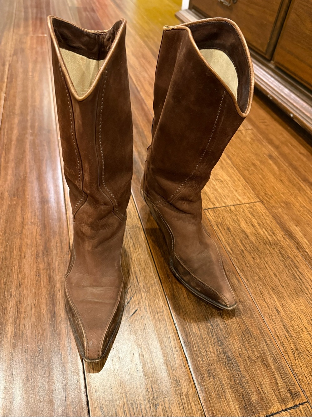 Vía Spiga Women’s Brown Leather Western Boots